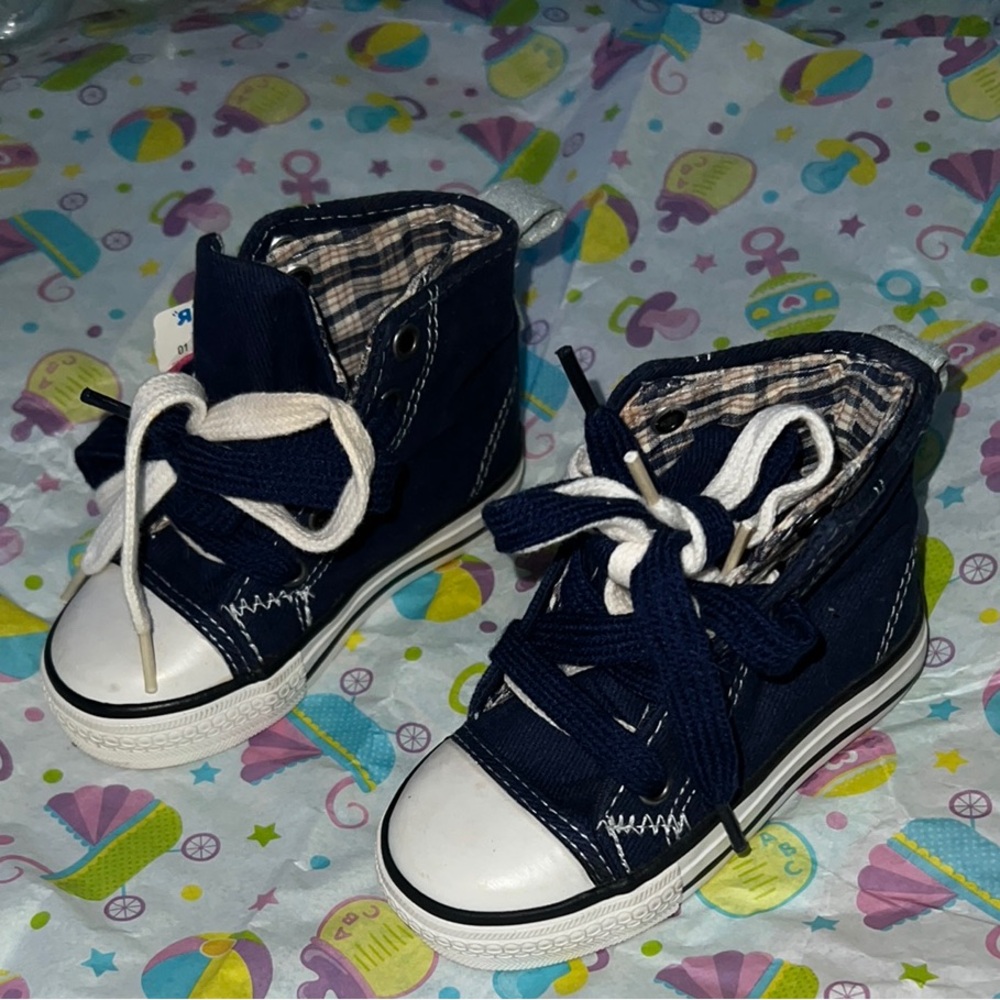 Koala Kids Blue and White High-Top Sneakers with Rubber Toe Cap